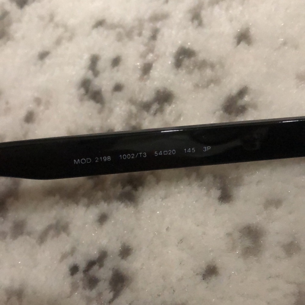 Versace sunglasses - Picture 3 of 8